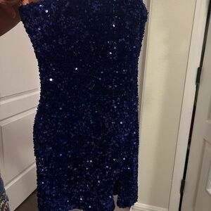 Dark blue, One shoulder sequen dress, Mini slit on the left leg